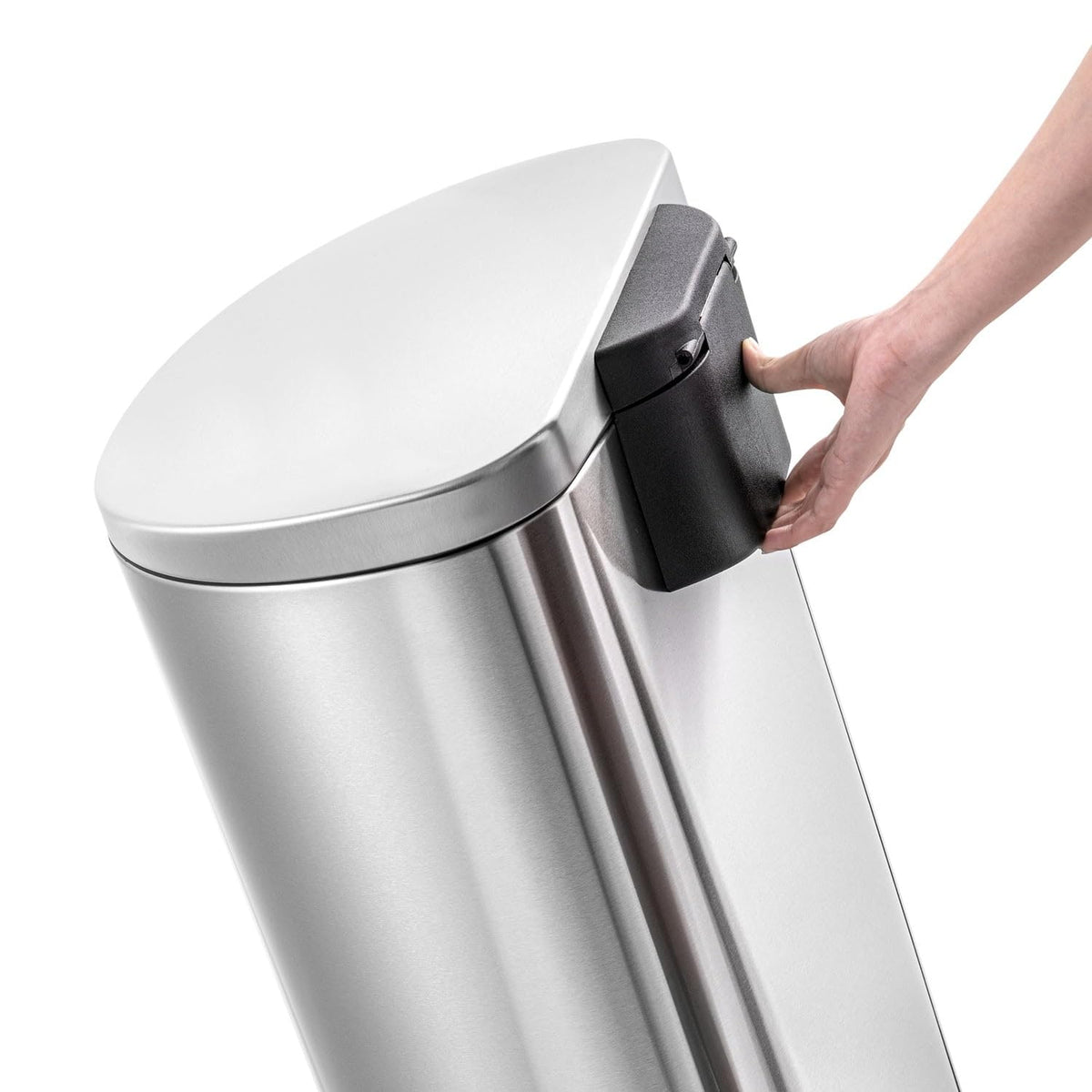 13.2 Gallon Stainless Steel Step-Up Trash Can I1576