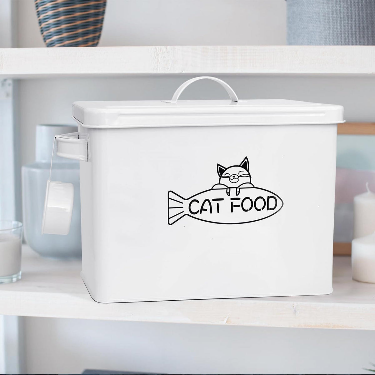 Large Airtight Pet Food Storage Container with Lid and Scoop 12-13 lbs Q954