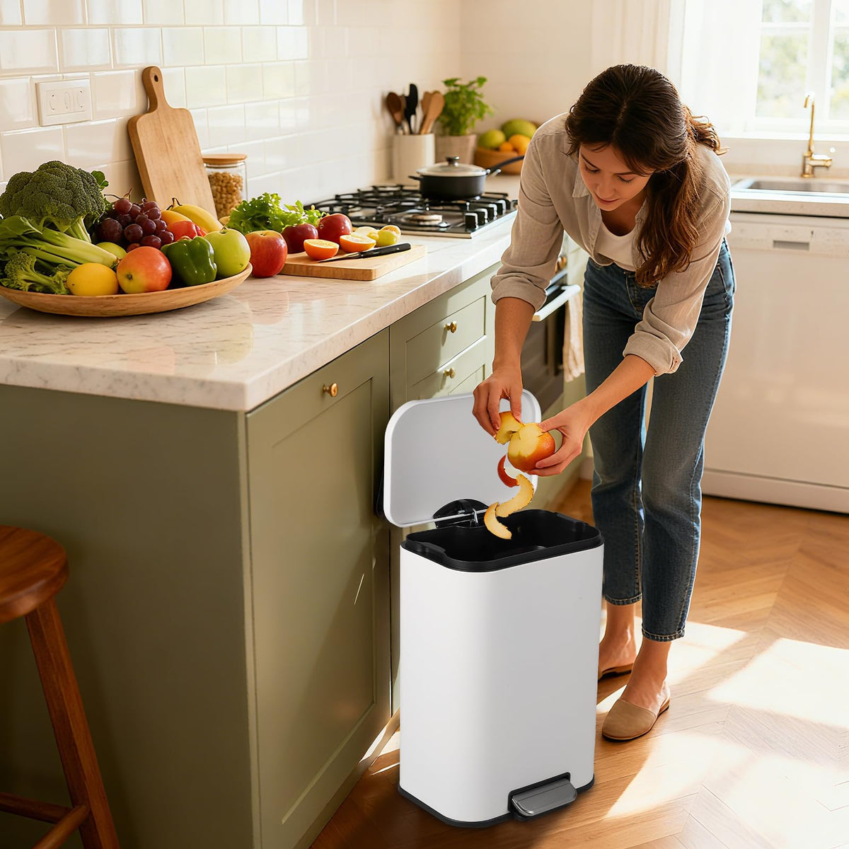 13.2 gal Stainless Steel Kitchen Trash Can K357